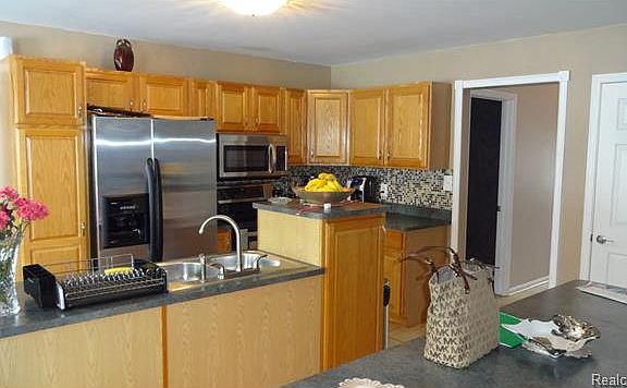 3rd image of 28735 Sugar Island Ct