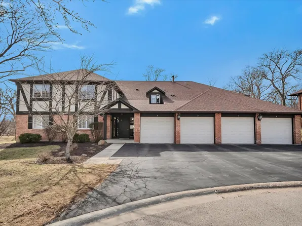 5 Potawatomie Trl APT 3, La Grange, IL 60525