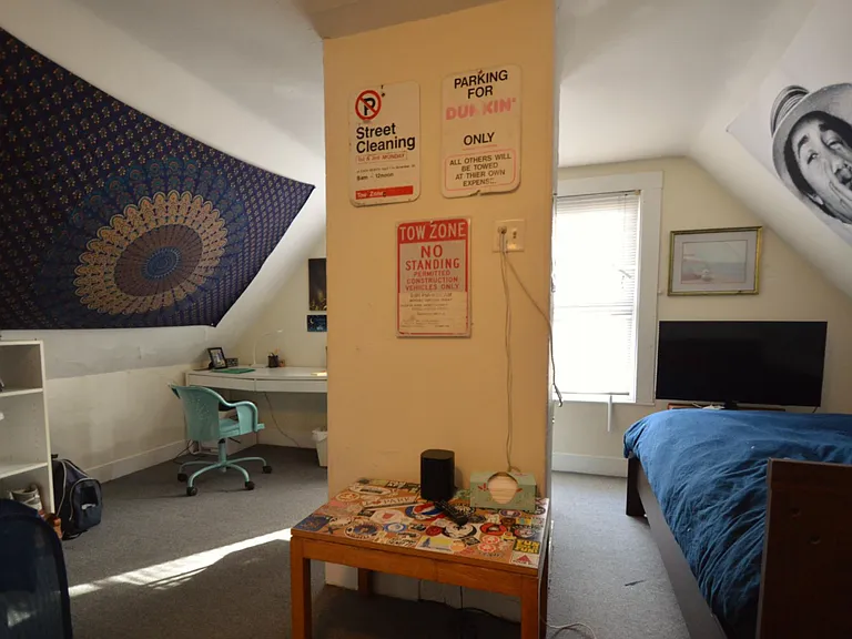 21 Pratt St #2F — Photo 6