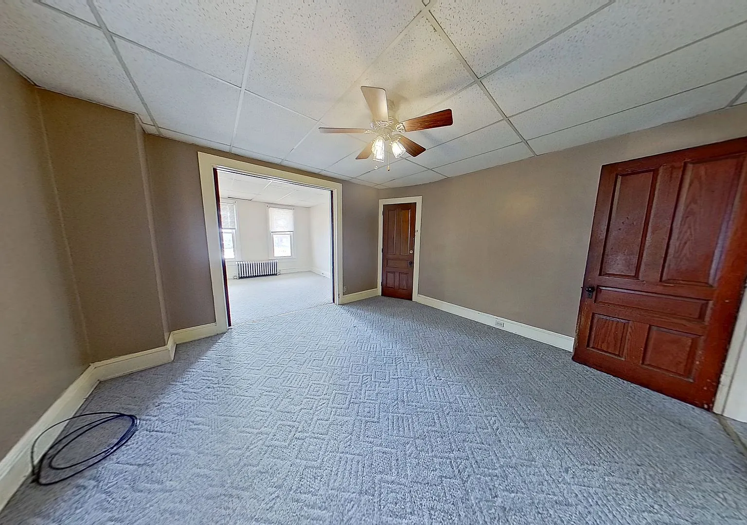 ** Move In Special** Spacious One Bedroom Apartment — Photo 3