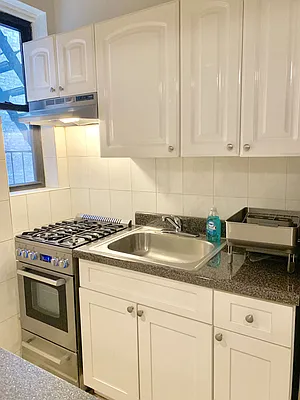 Sold by Sterling Holdings | media 6