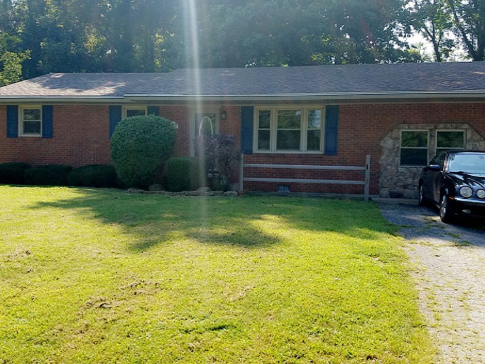 1st image of 157 Greystone Dr