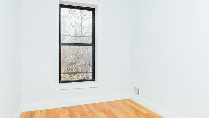 Rented by Nooklyn NYC LLC | media 59