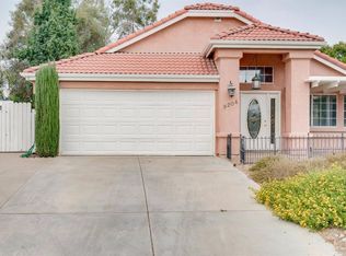 9204 Gig Harbor Ct, Bakersfield, CA 93312