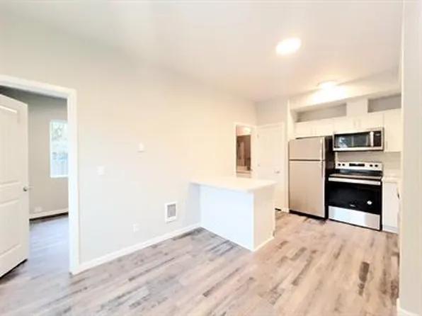 4329 S Cedar St, Tacoma, WA 98409