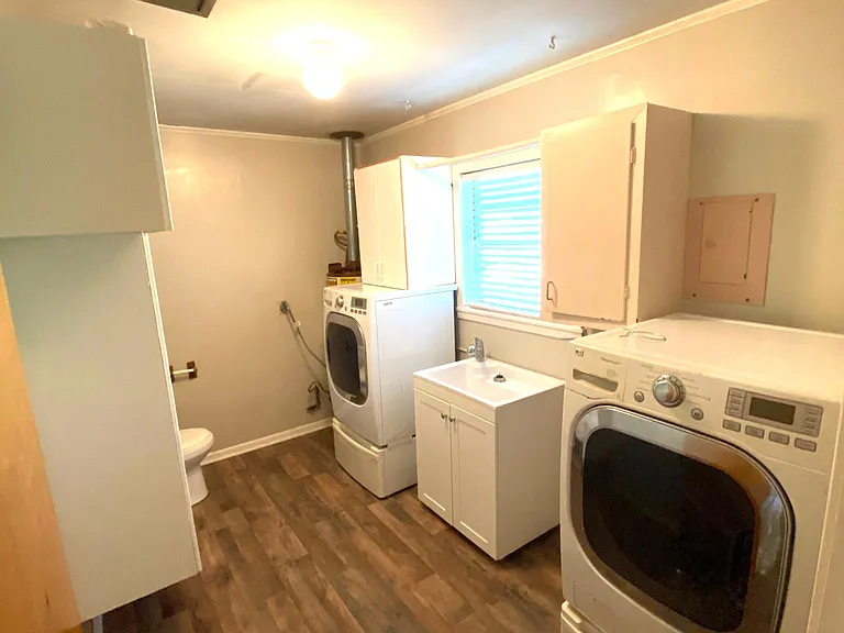 202 Newcastle Dr — Photo 10