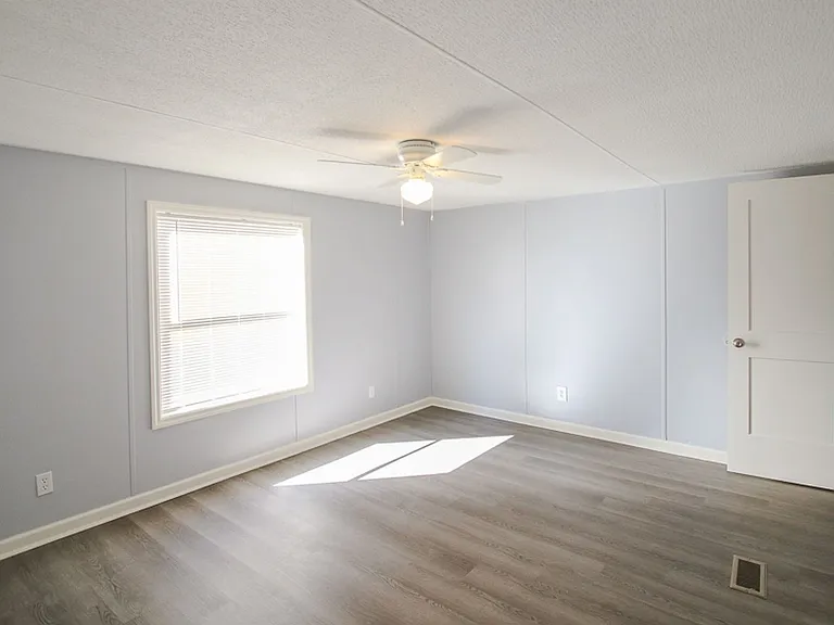 351 Oak Dr — Photo 13