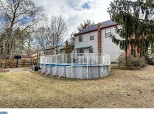 74 Sturbridge Dr, Sicklerville, NJ 08081