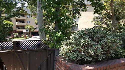 638 Wilcox Ave Photo 1