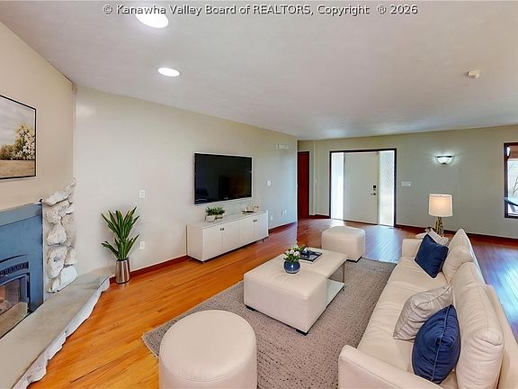 5th image of 1649 Ritter Blvd