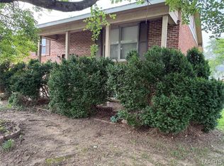 853 Cambridge Dr, Sikeston, MO 63801