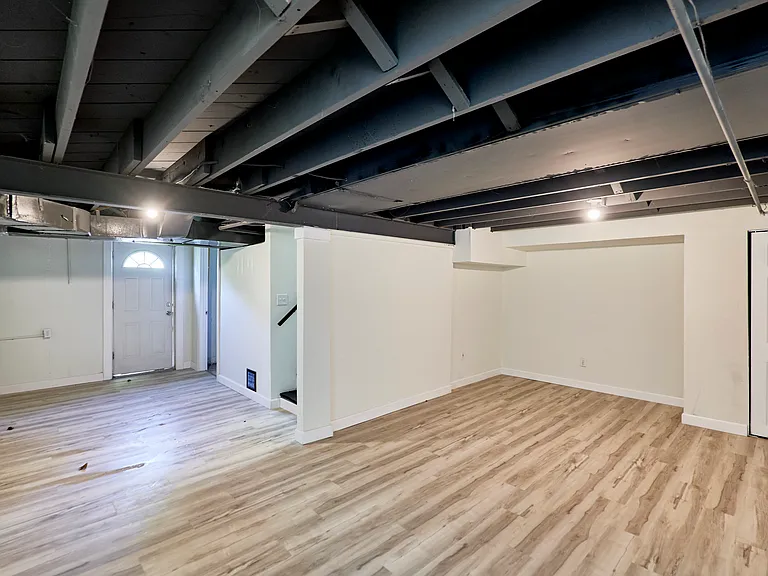 6009 Bermuda Dr — Photo 31