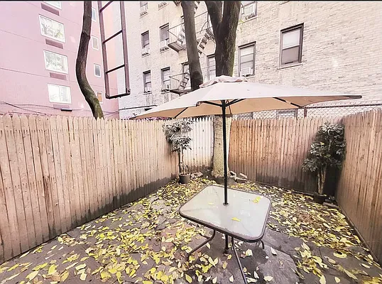 Rented by Douglas Elliman | media 3