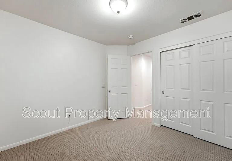 40026 Somerville Ln — Photo 23