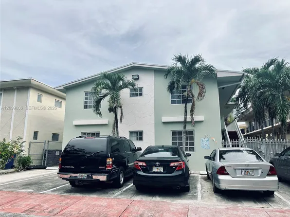 950 Biarritz Dr APT 4, Miami Beach, FL 33141