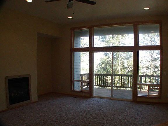 5th image of 2311 NE 36th Dr