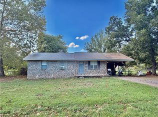 114 S Marvin St, Havana, AR 72842