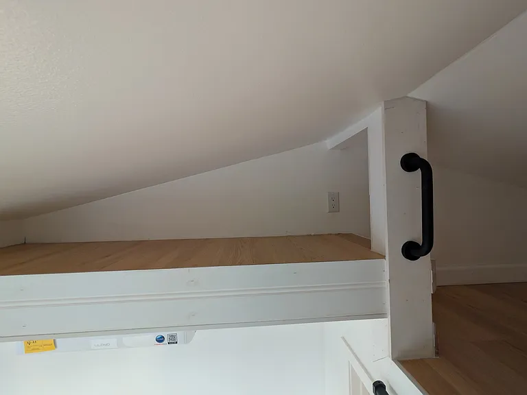 218 W Tiller Ave — Photo 8