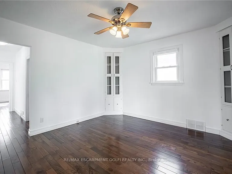521 S Pelham Rd #UPPER — Photo 11