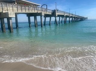 325 SE 11th Ter APT 104, Dania Beach, FL 33004