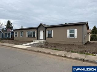 2544 Rosebay St, Eugene, OR