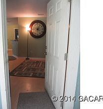 4th image of 3376 SE 18th Ave