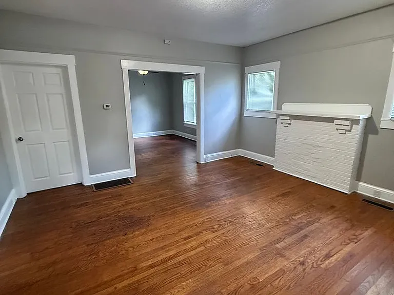 930 Atlantic Ave — Photo 4
