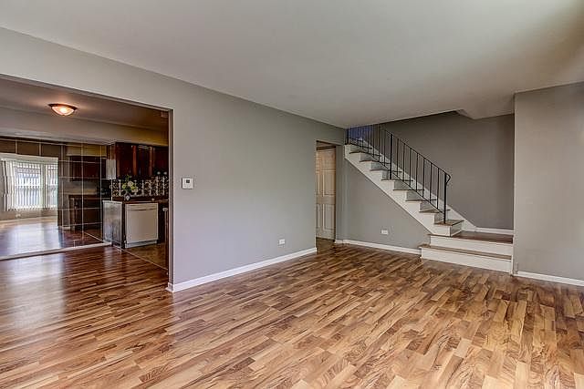 1st image of 1688 Queensbury Cir #5874