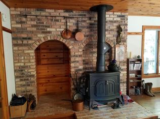 W1440 Dewitt Rd, Oostburg, WI 53070
