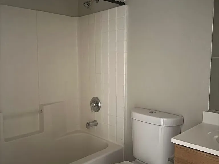 6005 Highland Gardens Dr — Photo 15