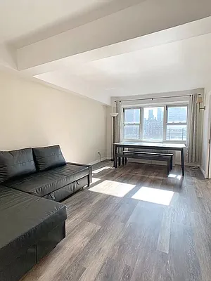 Rented by Corcoran | media 2