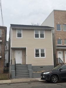 467 Hawthorne Ave, Newark, NJ, 07112