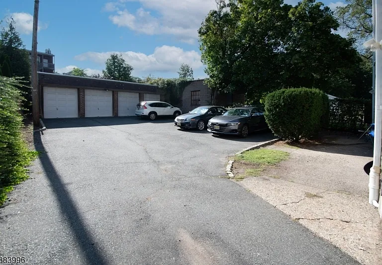 207 N Fullerton Ave #1 — Photo 14