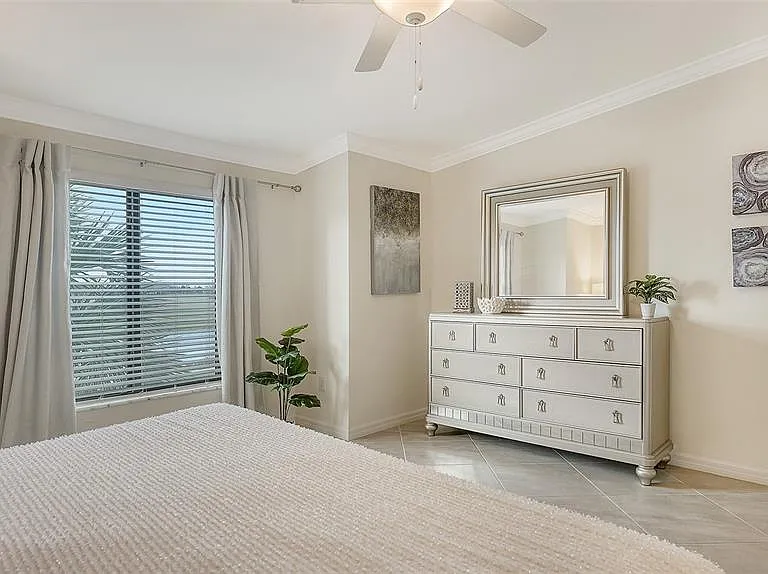5710 Palmer Cir #201 — Photo 25