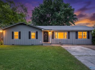 423 Clearview St SW, Decatur, AL 35601