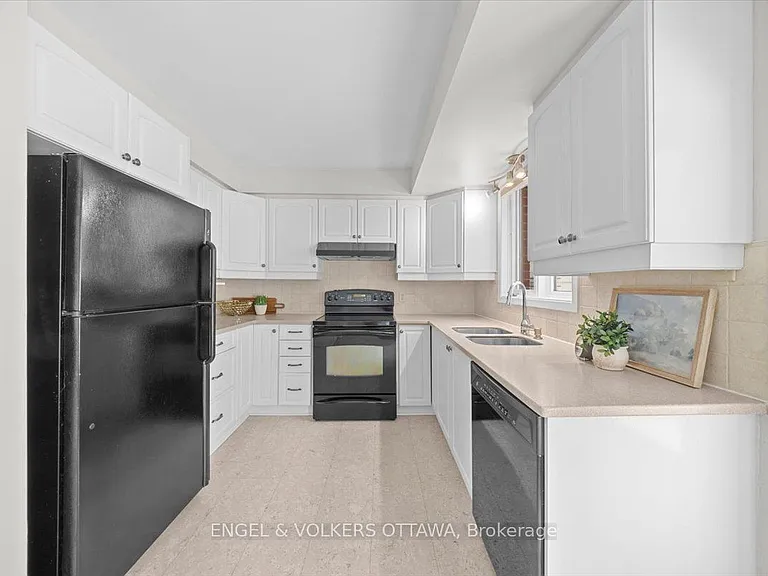 72 Greenfield Ave #4 — Photo 19