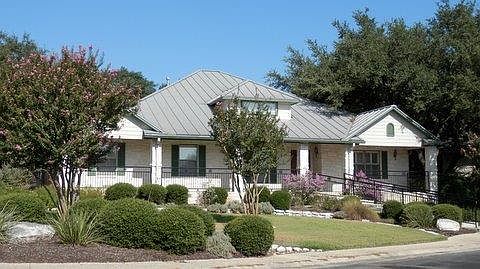 1st image of 221 E Creekview Dr