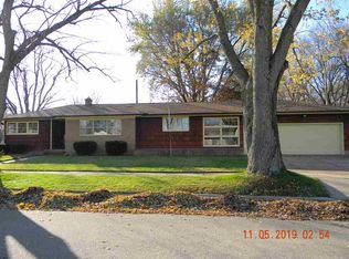 1107 N Pine St, Janesville, WI 53548