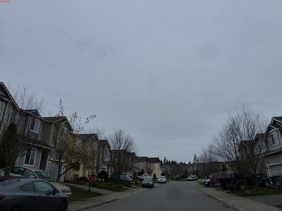 5th image of 8933 160th Street Ct E