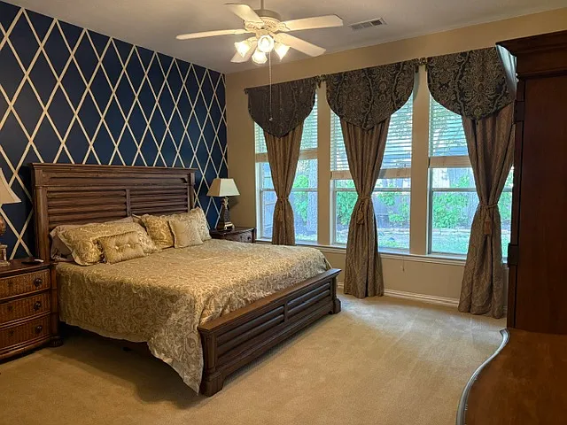Andover Manor Dr — Photo 4