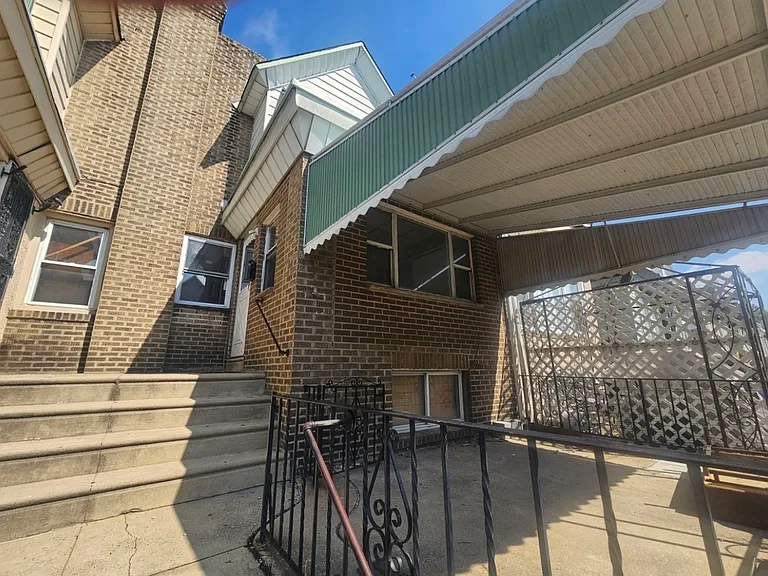 6737 Guyer Ave — Photo 3