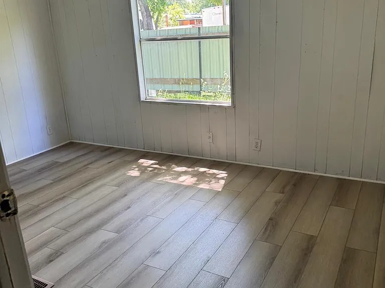 30307 Turriff Cir — Photo 11