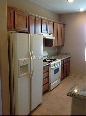 3rd image of 5397 Progresso St
