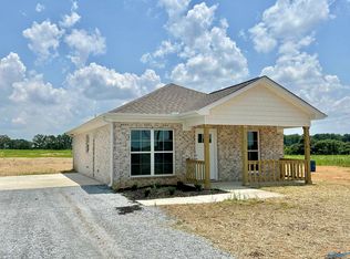 12530 Sommers Rd, Athens, AL 35611