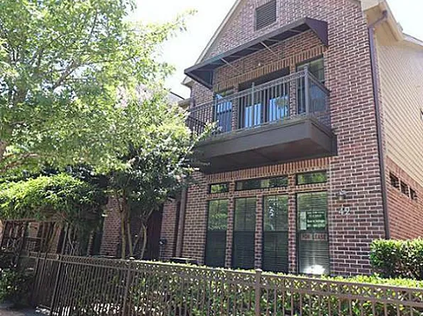 42 Riva Row, The Woodlands, TX 77380