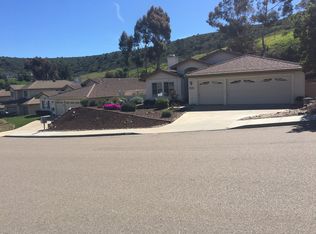 8505 Mesa Heights Rd, Santee, CA 92071