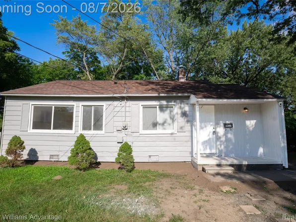 31776 Arenac Ct, Westland, MI 48186