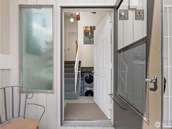 5th image of 3435 Auburn Way S #54