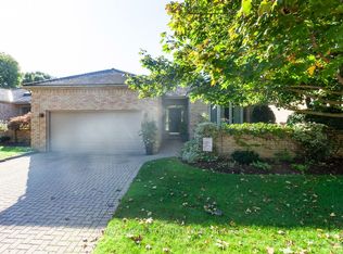 1040 Riverside Dr #23, London, ON N6H5N4