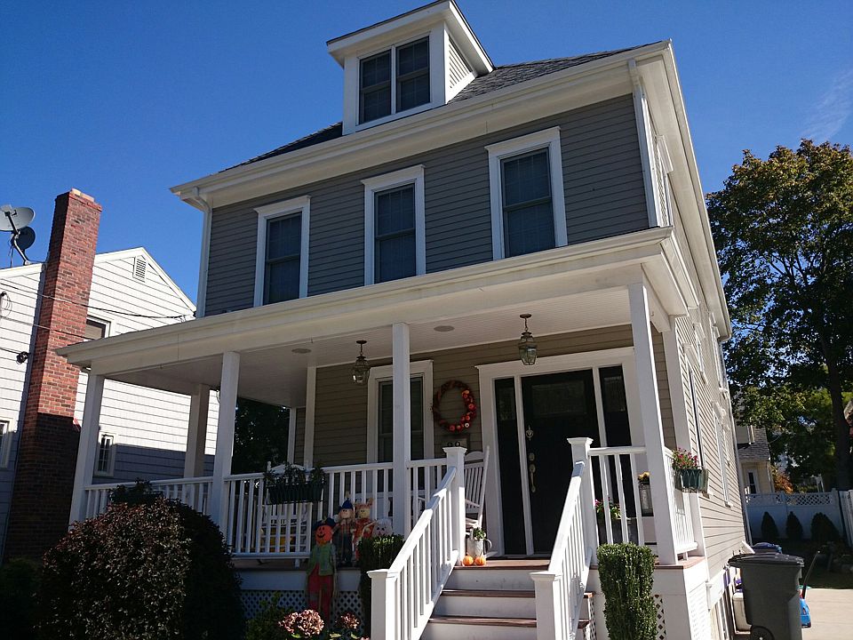 2nd image of 88 Myrtlebank Ave